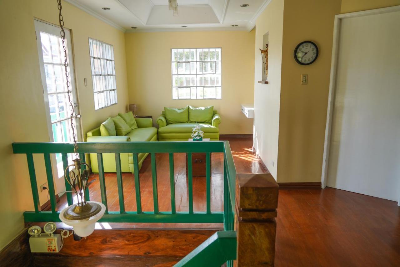 Charming Tagaytay Vacation Home Тагайтай Экстерьер фото