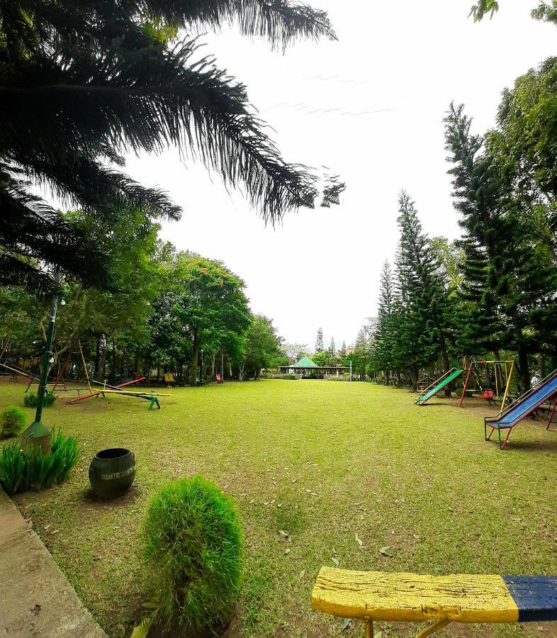 Charming Tagaytay Vacation Home Тагайтай Экстерьер фото