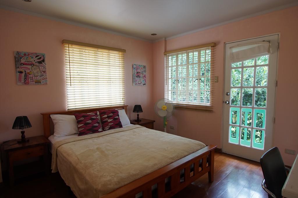Charming Tagaytay Vacation Home Тагайтай Экстерьер фото